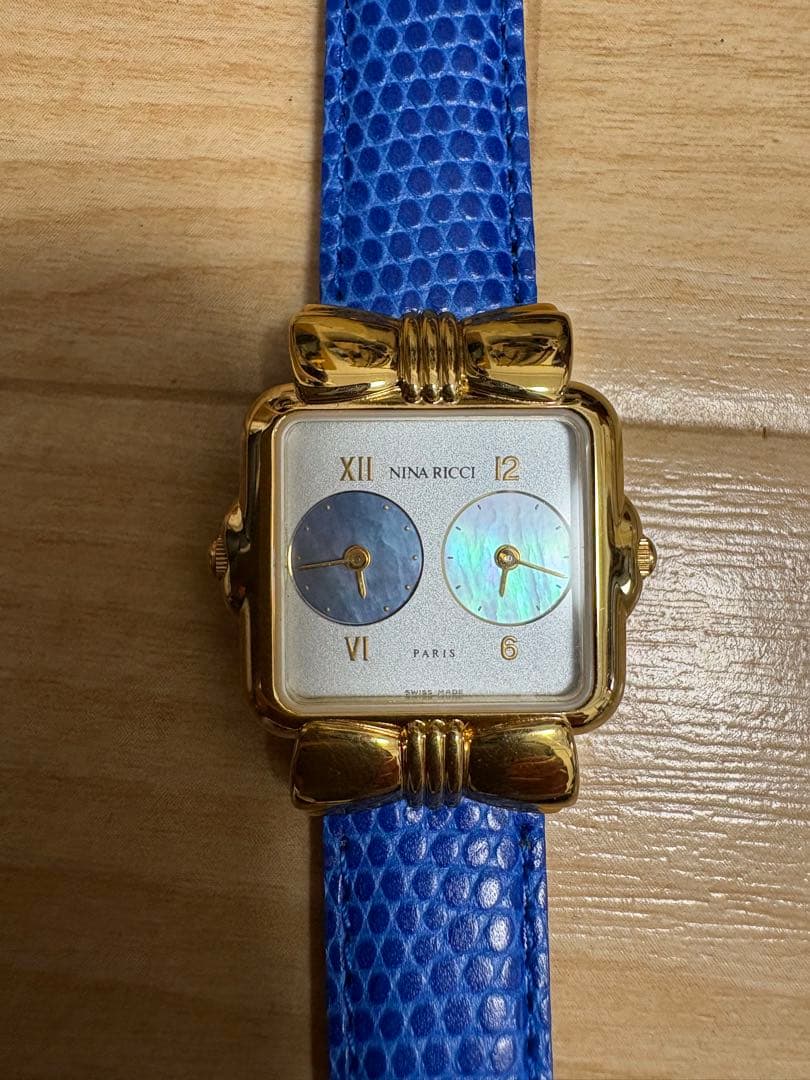 NINA RICCI レディース 時計 W 974 箱付き未使用　JAL機内販売 NINA RICCI ニナリッチ W974 デュアルタイム リボン腕時計