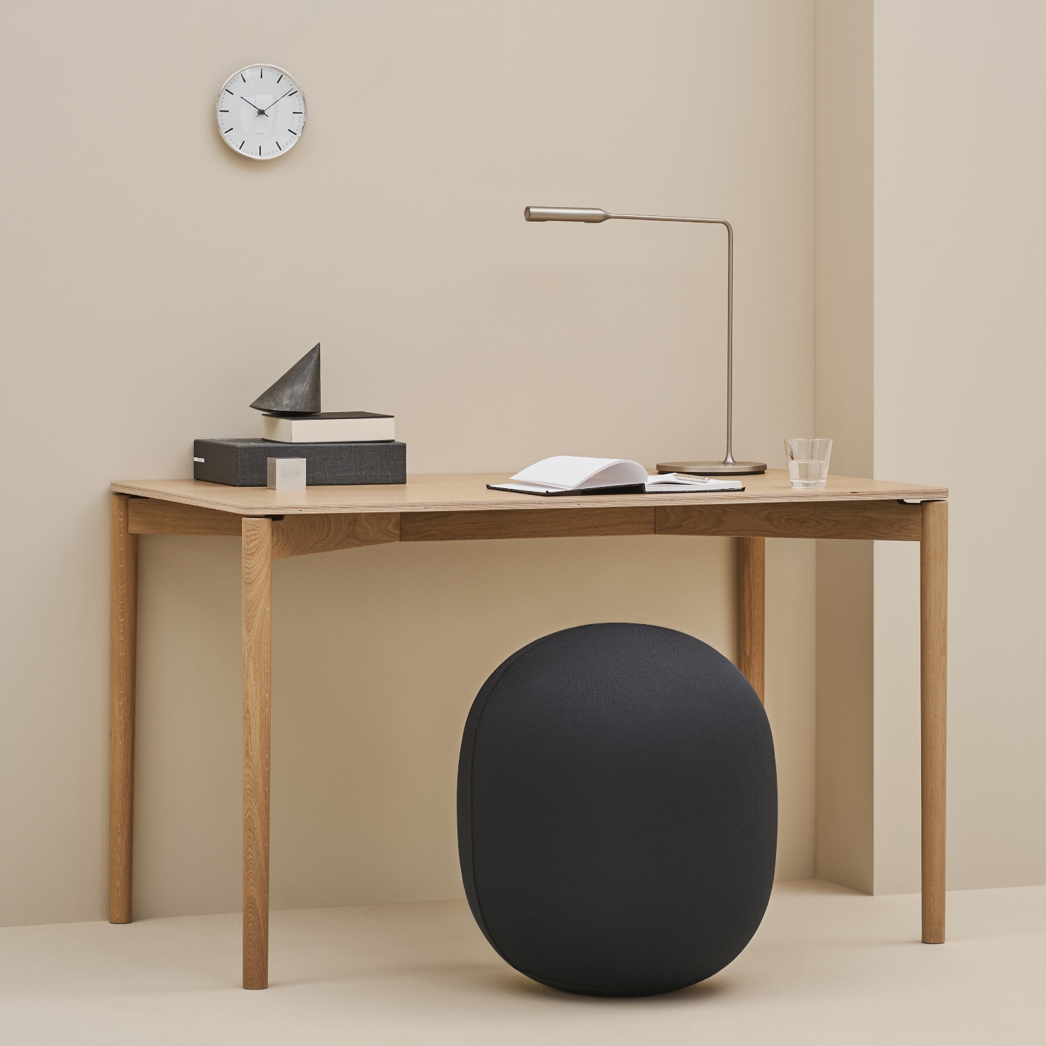 ＆MEDICAL/MALLOW オーバルバランスボール ニット -場所を取らず座り